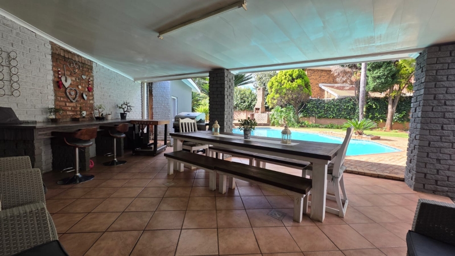 3 Bedroom Property for Sale in Wilkoppies North West